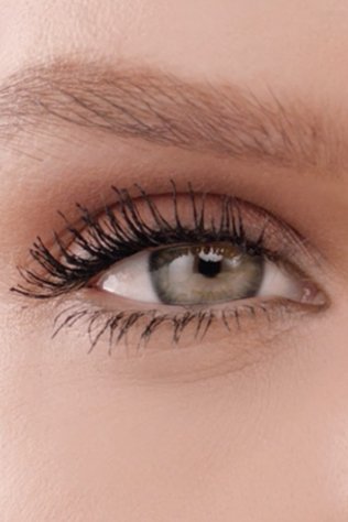 closeup Product Info Lash Sensational Sky high