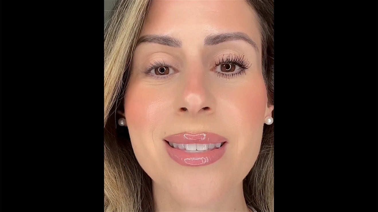 Maybelline Lash Sensational Sky Tubes PDP Video Cover