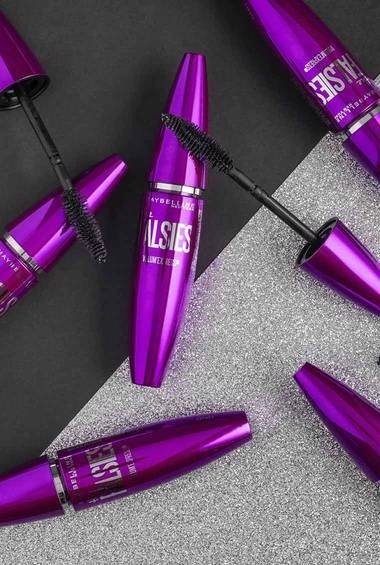 760x1130 Maybelline VolumeExpress Falsies ProductOverview 3