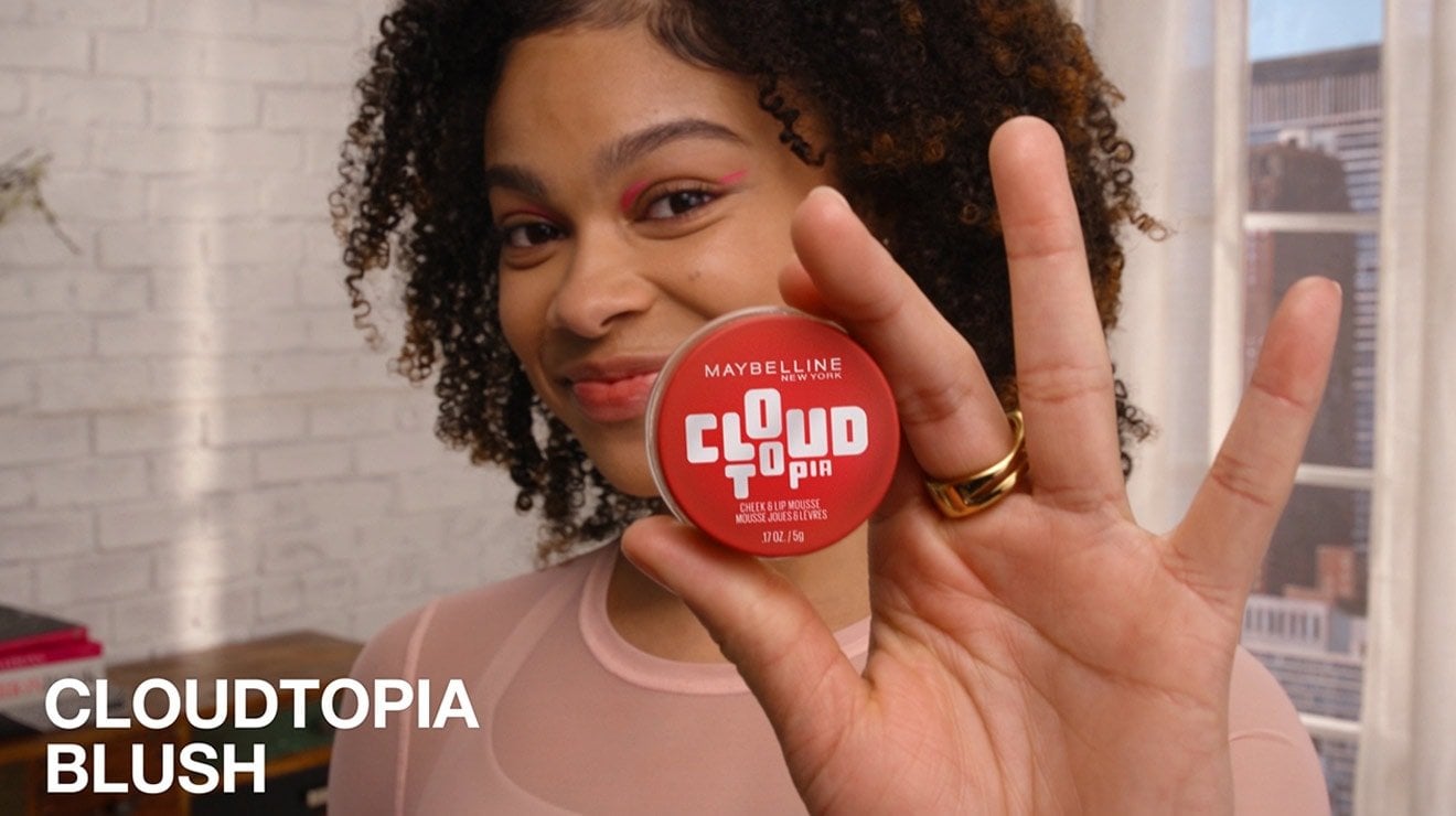 mny cloudtopia blush pdp model videocover dmi 1320x740 en 2025 