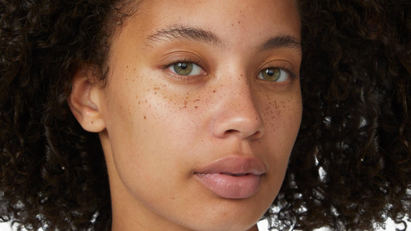 Super Stay 24HR Skin Tint With Vitamin C | Maybelline UK