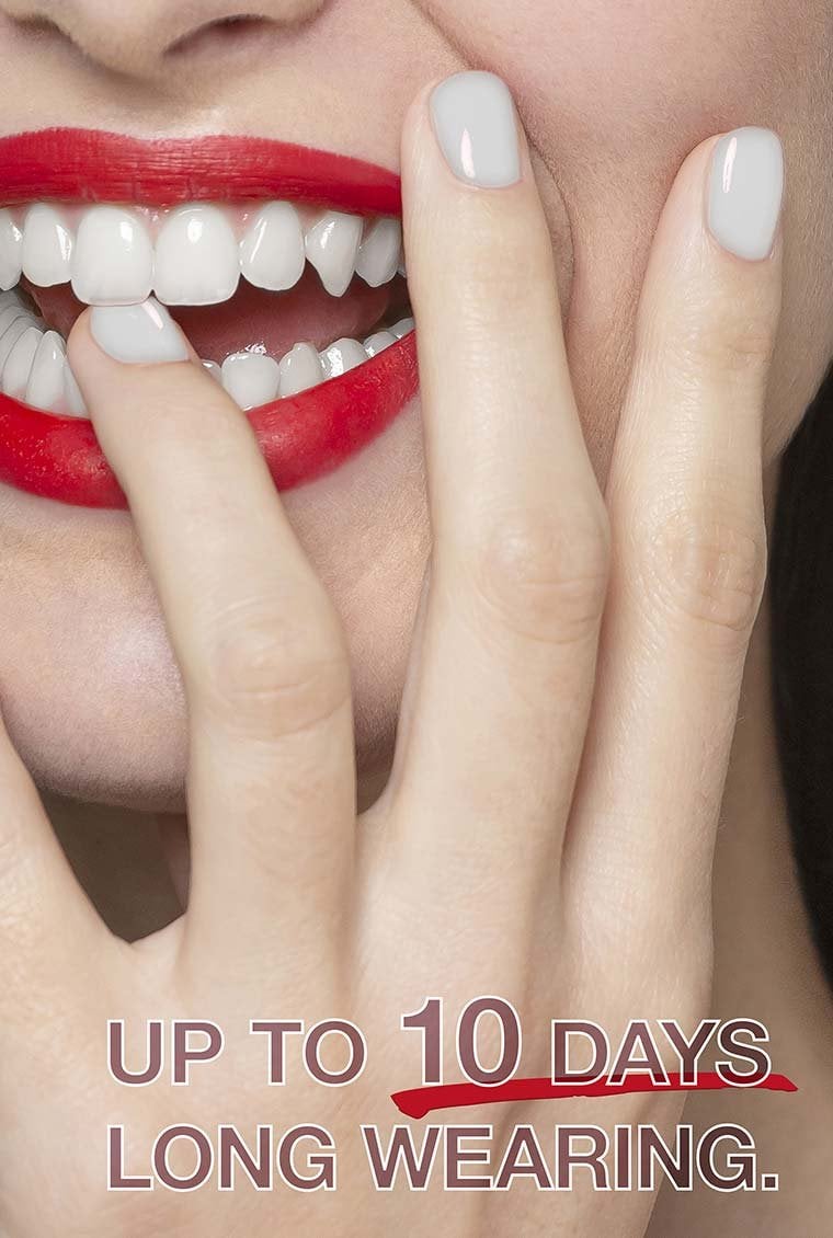 Maybelline Fast Gel Nail Polish Top Coat Application 5