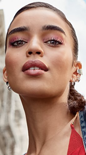-/media/project/loreal/brand-sites/mny/master/dmi/tips-and-trends/eye-makeup-tutorials/mny-article-thumbnail-brighter-eyes.jpg?rev=-1