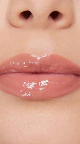 -/media/project/loreal/brand-sites/mny/master/dmi/tips-and-trends-2024/article-thumbnail/makeup-tips-article-thumbnail-long-lasting-lipstick.png?rev=-1